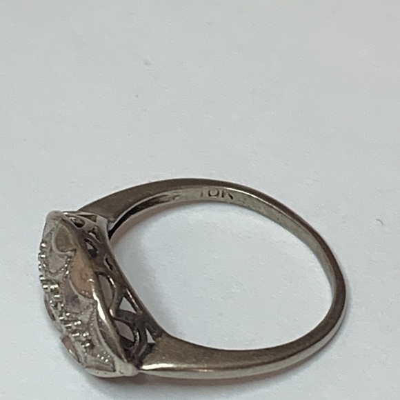 Antique 10k white gold ring with diamond sz 5.5 - Picture 4 of 5